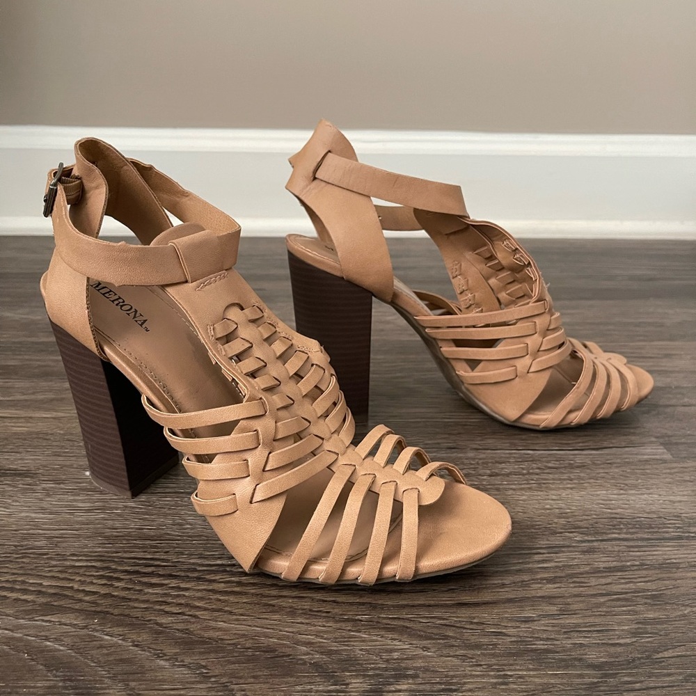 Target Heels! - Picture 3 of 5